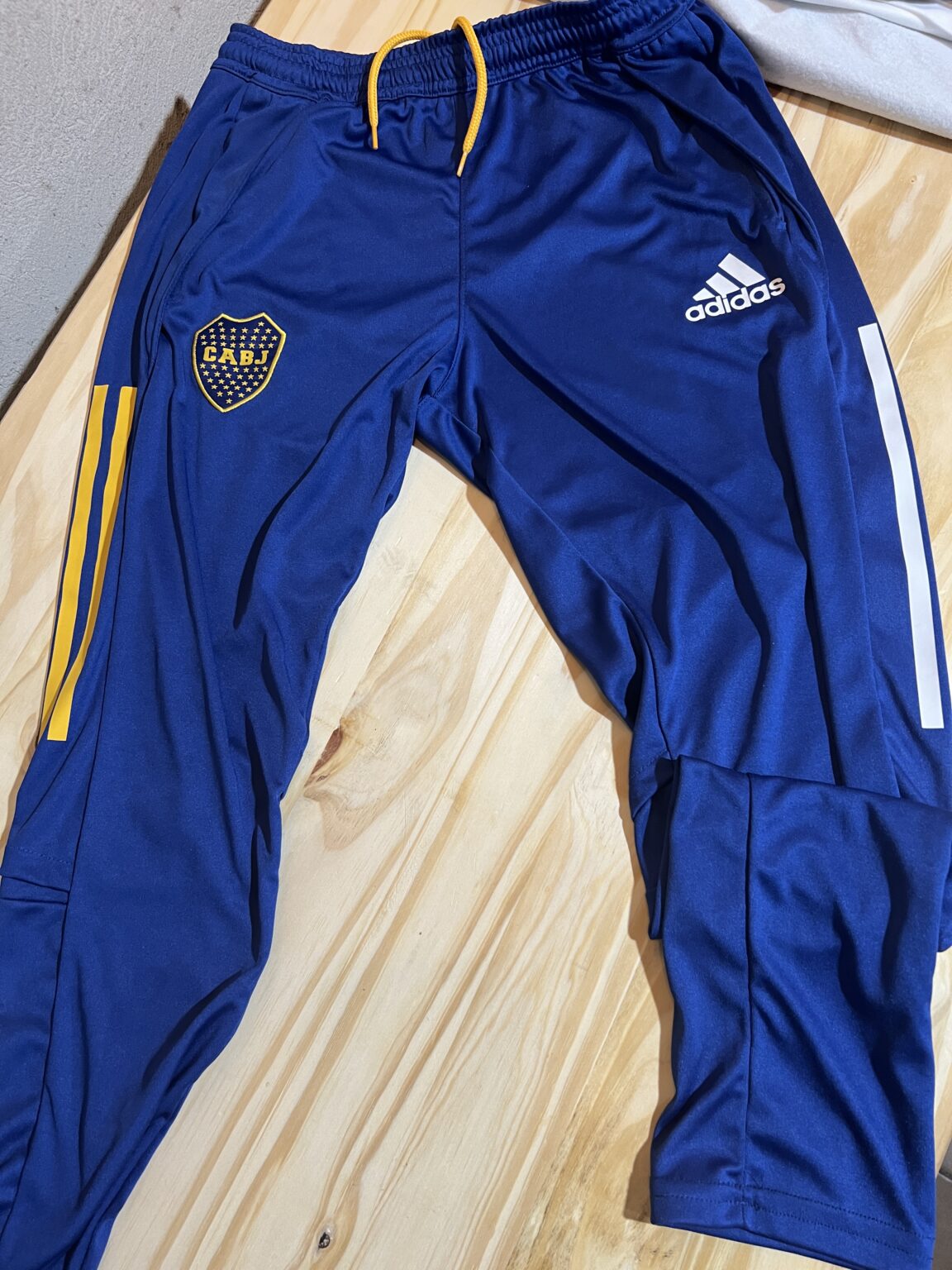 Pantalon chupin Boca junior 2021 Empilchame