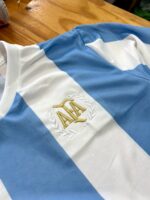 Camiseta**NIÑOS** Aniversario 50 Años Selección Argentina - Imagen 3