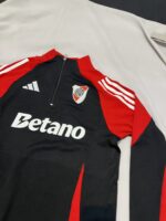 Buzo ENTRENAMIENTO River Plate 2025 - Imagen 8
