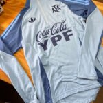 Buzo ENTRENAMIENTO AFA Argentina 2025