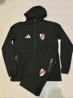 Conjunto rompeviento ULTRA LIVIANO River Plate "Media estación"